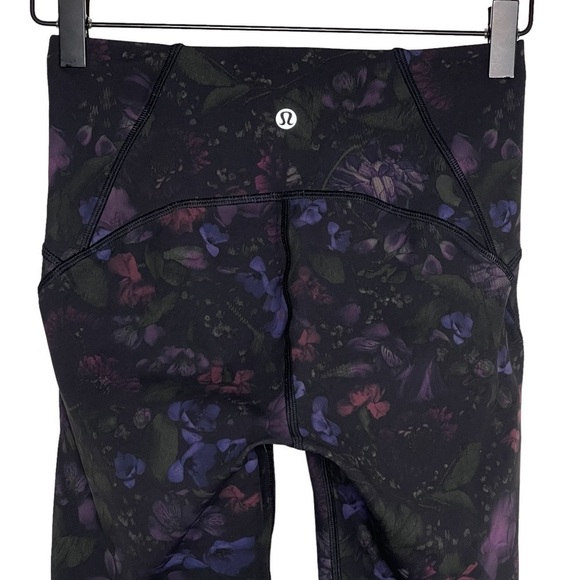 Lululemon Train Times Crop 17" Leggings in Frozen Flourish Multi Black Size 4 - Picture 4 of 8